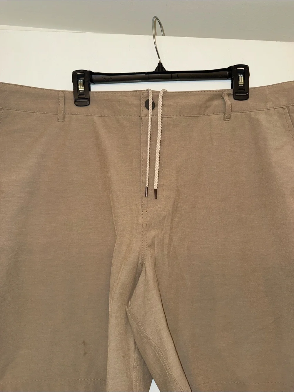 Faherty All Day  Khaki Casual Drawstring Shorts, size 40